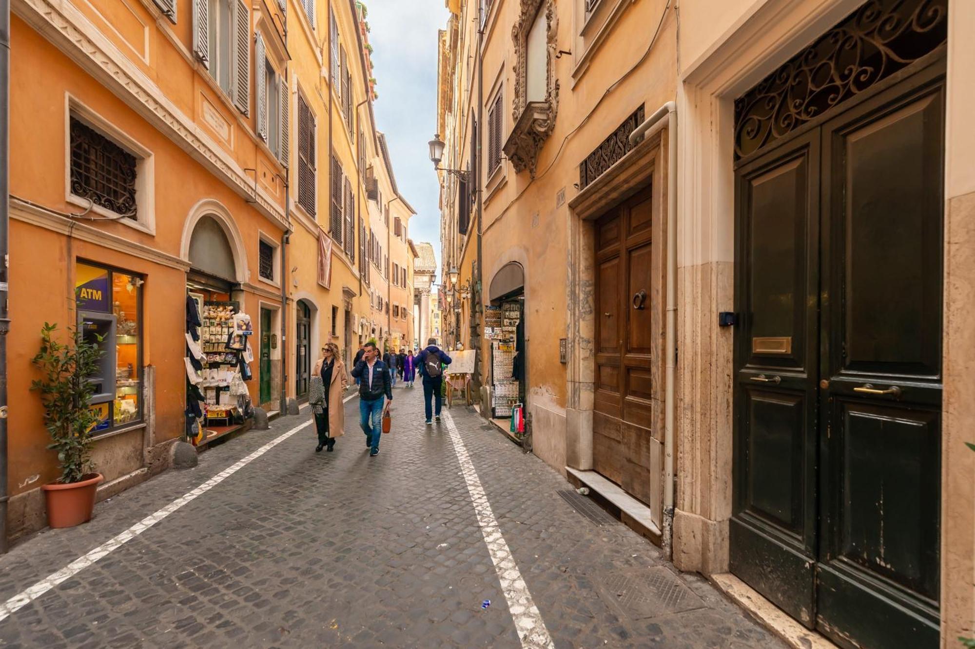 Pantheon Delightful Apartment Рим Екстер'єр фото